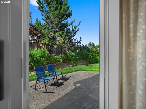 12575 SE Bluff Drive Clackamas OR 97015
