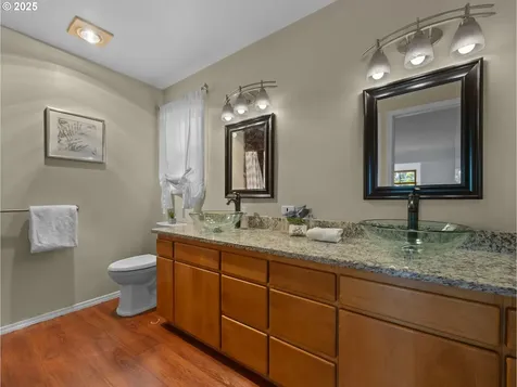 12575 SE Bluff Drive Clackamas OR 97015