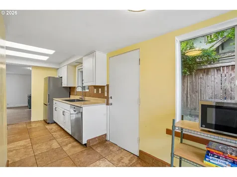 821 SE Bush Street Portland OR 97202