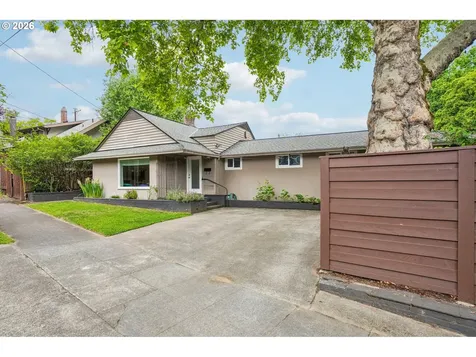 821 SE Bush Street Portland OR 97202