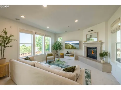 8482 SW Hayden Drive Beaverton OR 97007