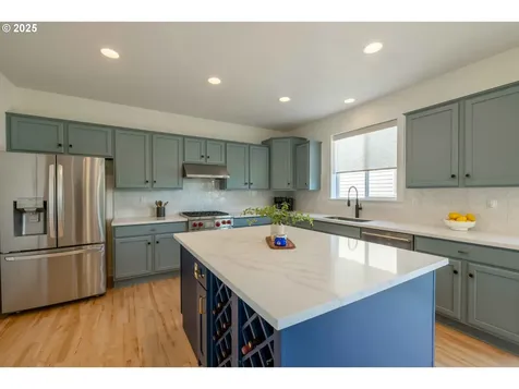 8482 SW Hayden Drive Beaverton OR 97007
