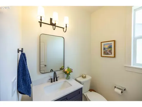 8482 SW Hayden Drive Beaverton OR 97007