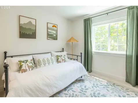 8482 SW Hayden Drive Beaverton OR 97007