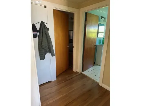 3275 Chester Street North Bend OR 97459