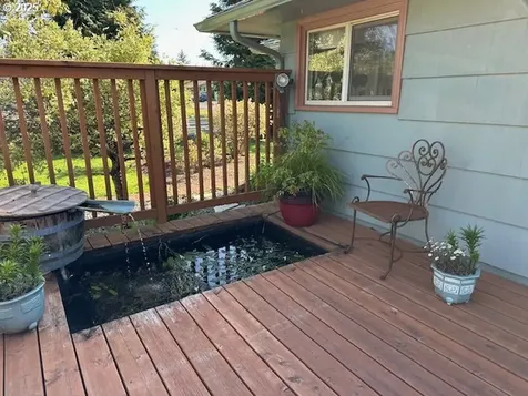 3275 Chester Street North Bend OR 97459