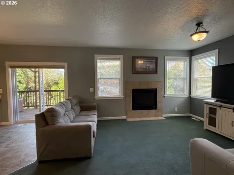 3408 Ambleside Drive Springfield OR 97477