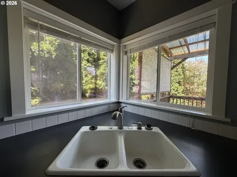 3408 Ambleside Drive Springfield OR 97477