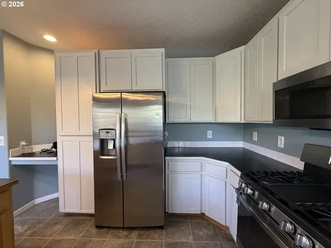 3408 Ambleside Drive Springfield OR 97477