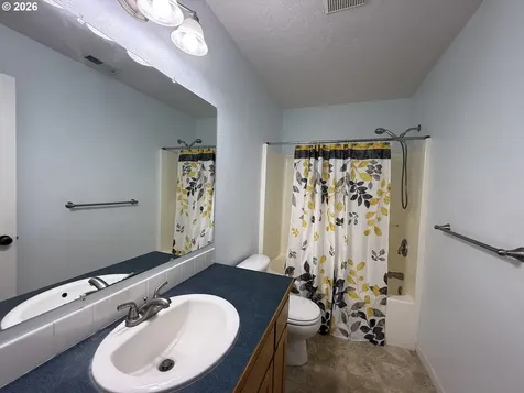 3408 Ambleside Drive Springfield OR 97477