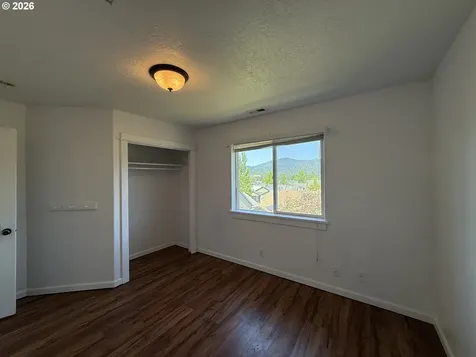 3408 Ambleside Drive Springfield OR 97477