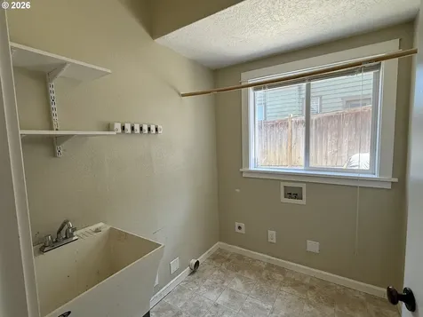 3408 Ambleside Drive Springfield OR 97477