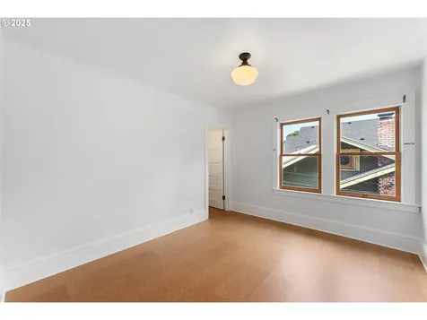 2425 NE 37th Avenue Portland OR 97212