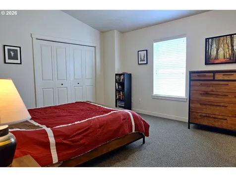 618 NE Garswood Lane Hillsboro OR 97006