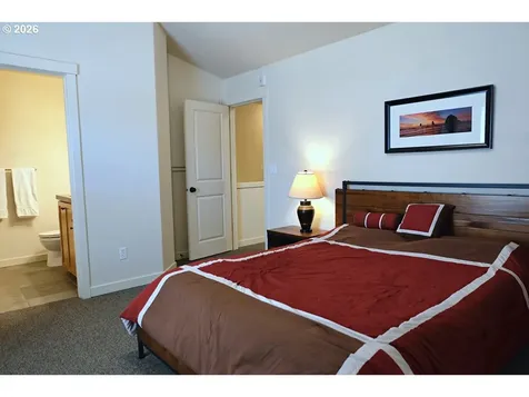 618 NE Garswood Lane Hillsboro OR 97006