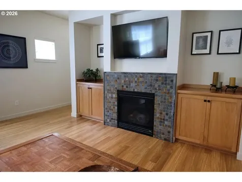 618 NE Garswood Lane Hillsboro OR 97006