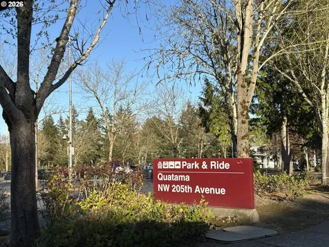 618 NE Garswood Lane Hillsboro OR 97006