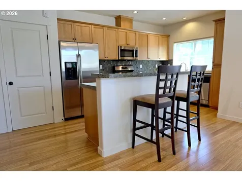 618 NE Garswood Lane Hillsboro OR 97006