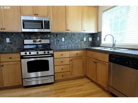 618 NE Garswood Lane Hillsboro OR 97006