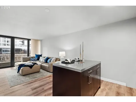 255 SW Harrison Street Portland OR 97201