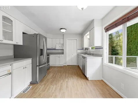 795 SE Roberts Avenue Gresham OR 97080