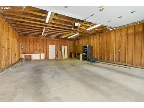 795 SE Roberts Avenue Gresham OR 97080
