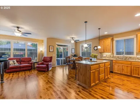 6515 NE 133rd Way Vancouver WA 98686