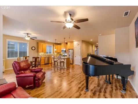 6515 NE 133rd Way Vancouver WA 98686