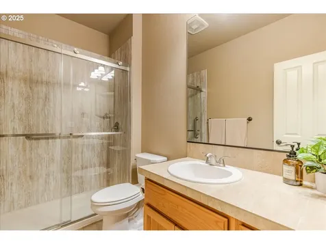 6515 NE 133rd Way Vancouver WA 98686