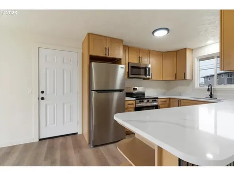2440 S 2nd Street Lebanon OR 97355