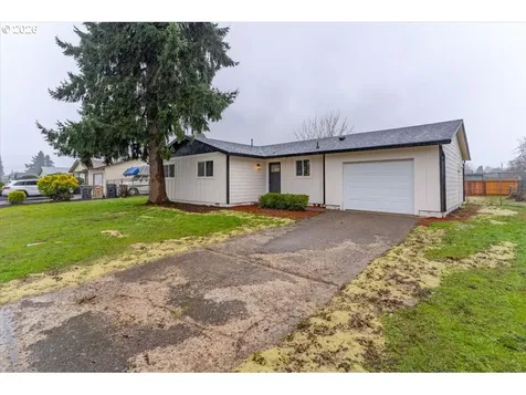 2440 S 2nd Street Lebanon OR 97355