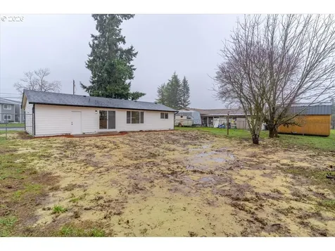 2440 S 2nd Street Lebanon OR 97355