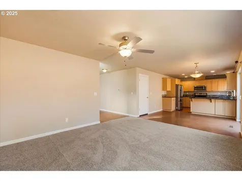320 NW Pacific Hills Drive Willamina OR 97396