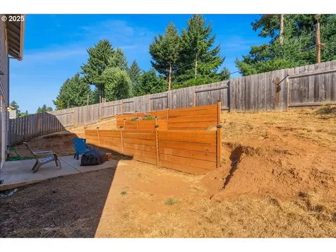 320 NW Pacific Hills Drive Willamina OR 97396