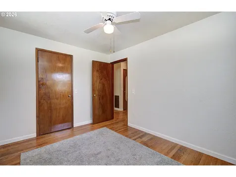 964 G Street Washougal WA 98671