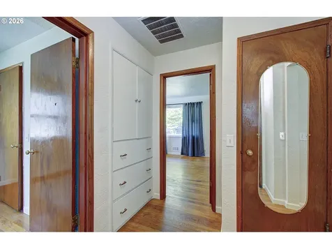 964 G Street Washougal WA 98671