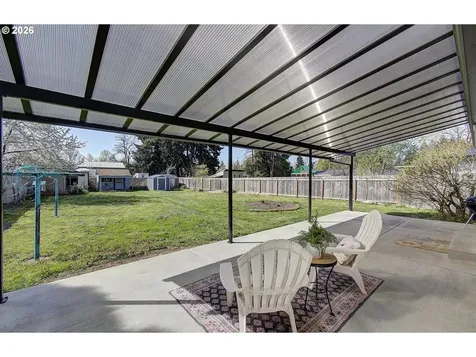 964 G Street Washougal WA 98671