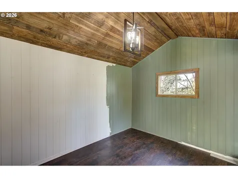 964 G Street Washougal WA 98671