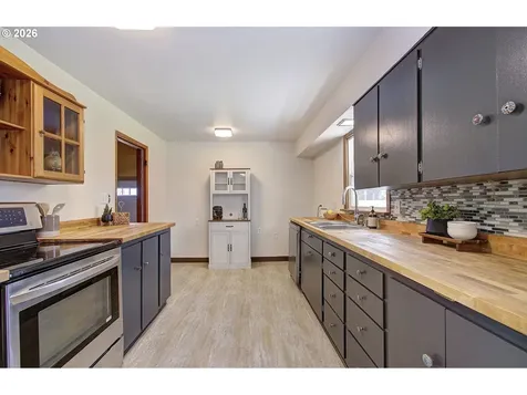 964 G Street Washougal WA 98671