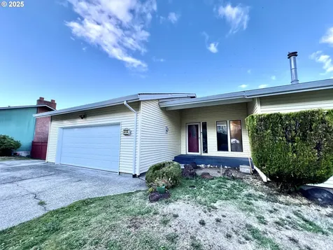315 W D Street Rainier OR 97048