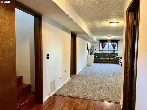 315 W D Street Rainier OR 97048