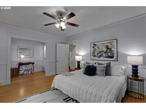803 NE Laurelhurst Place Portland OR 97232