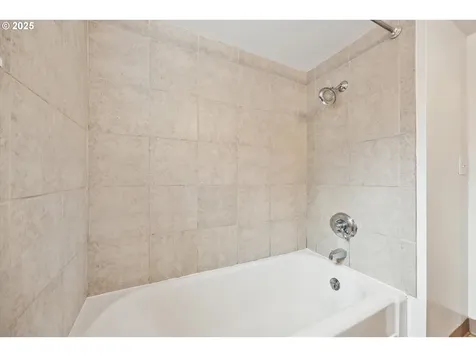 1905 NE 155th Avenue Portland OR 97230