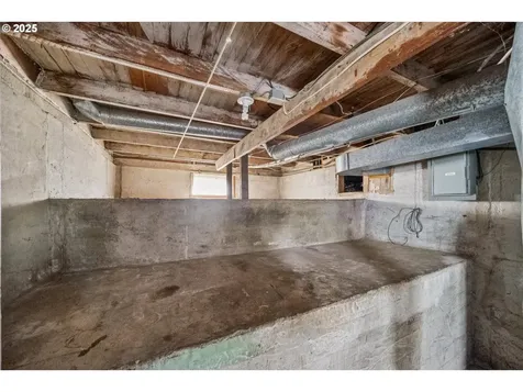 1905 NE 155th Avenue Portland OR 97230