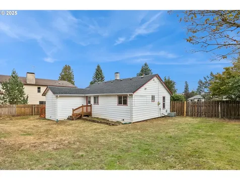 1905 NE 155th Avenue Portland OR 97230
