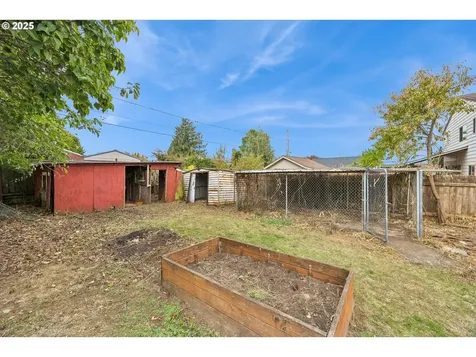 1905 NE 155th Avenue Portland OR 97230