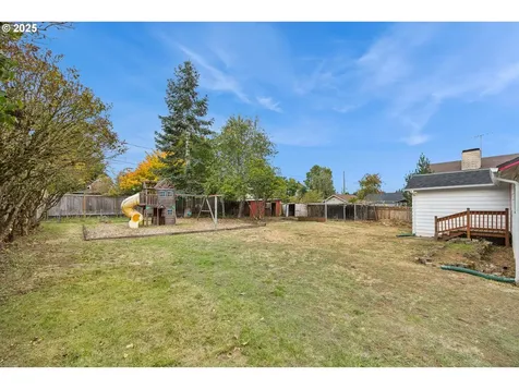1905 NE 155th Avenue Portland OR 97230