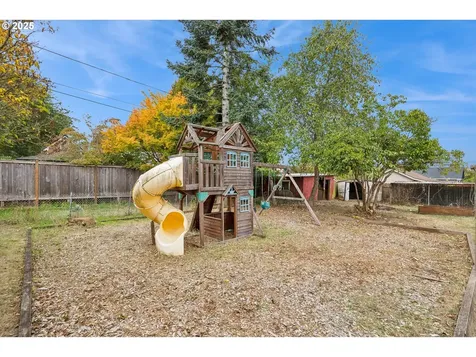 1905 NE 155th Avenue Portland OR 97230