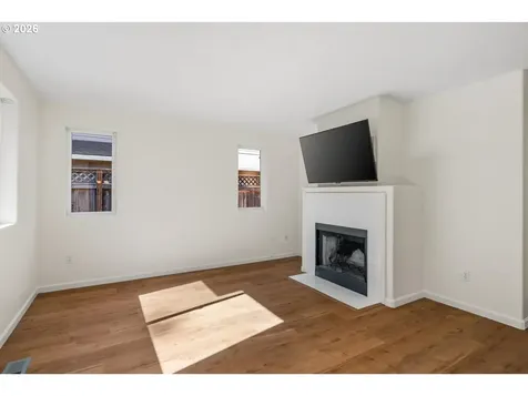 15469 NW Trakehner Way Portland OR 97229