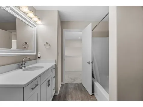 15469 NW Trakehner Way Portland OR 97229